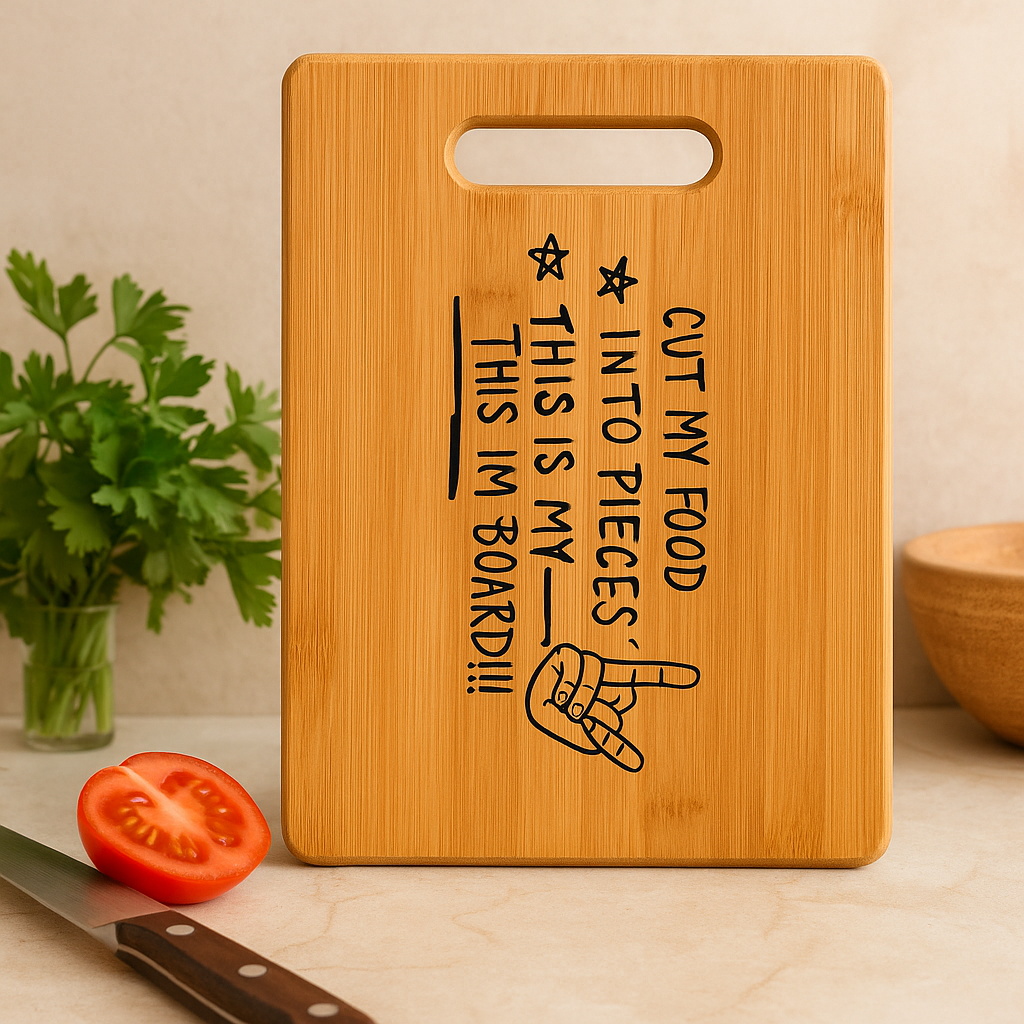 Gravieretes Bambus Schneidebrett – Humorvolle KüchenDekoration und Geschenk