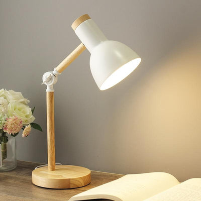 Skandinavische Tischlampe – Minimalistisches Design mit Holzdetails