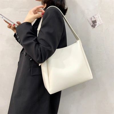 Bella - Geräumige Tasche