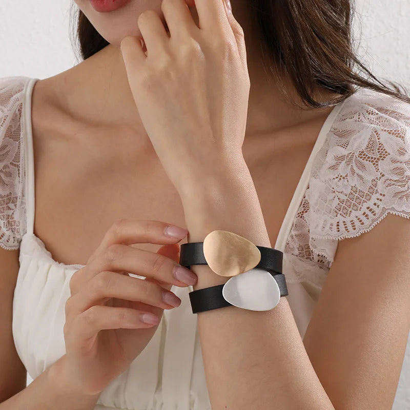 Elegantes Damen Magnetarmband Vintage Armreif