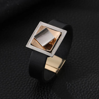 Elegantes Damen Magnetarmband aus Leder mit geometrischem Design
