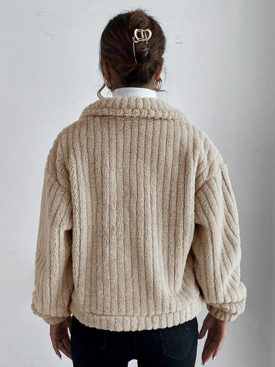 Kassandra | Lässiges und müheloses Sommerkleidungsstück