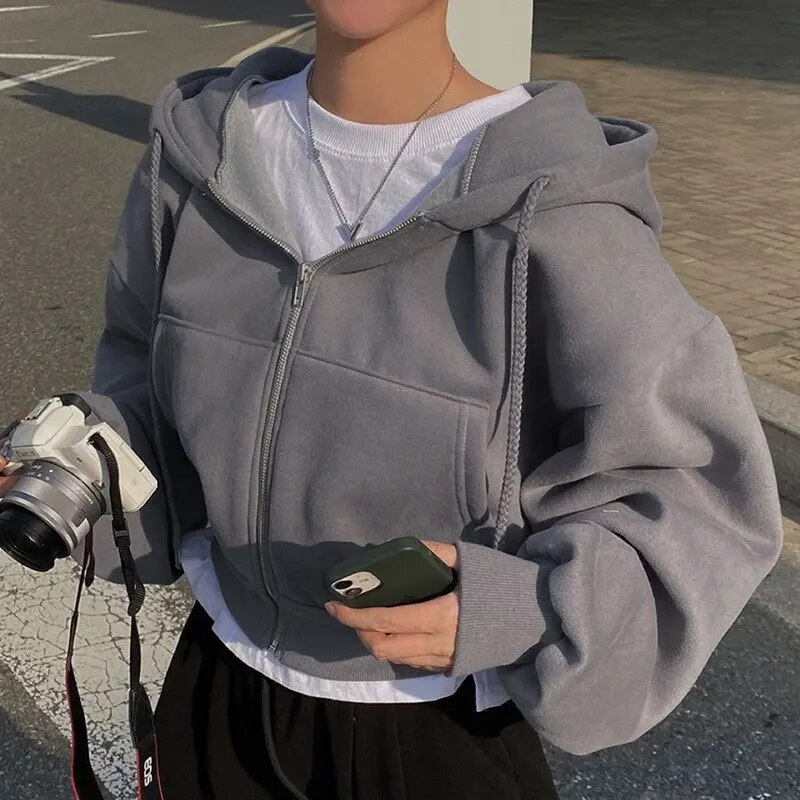 Debora | Schicker und vielseitiger Sommer-Hoodie