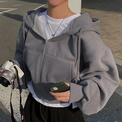 Debora | Schicker und vielseitiger Sommer-Hoodie