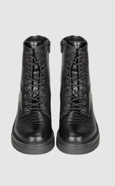 Essie | Stylische Stiefel