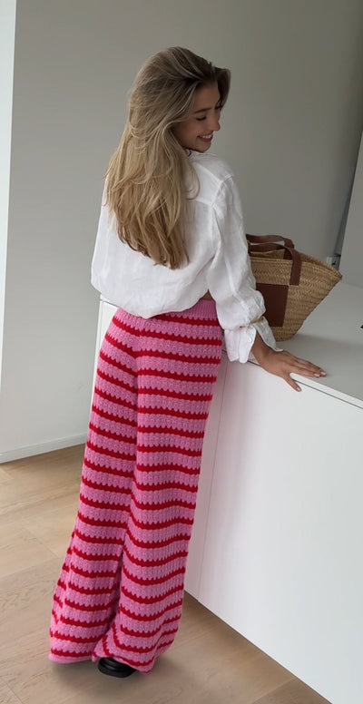 Strickhose "Soléa" Cherry – Handmade Vibes für deine Garderobe