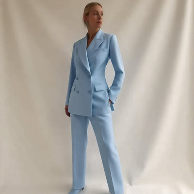 Eleganter Damen Hosenanzug mit Doppelreiher