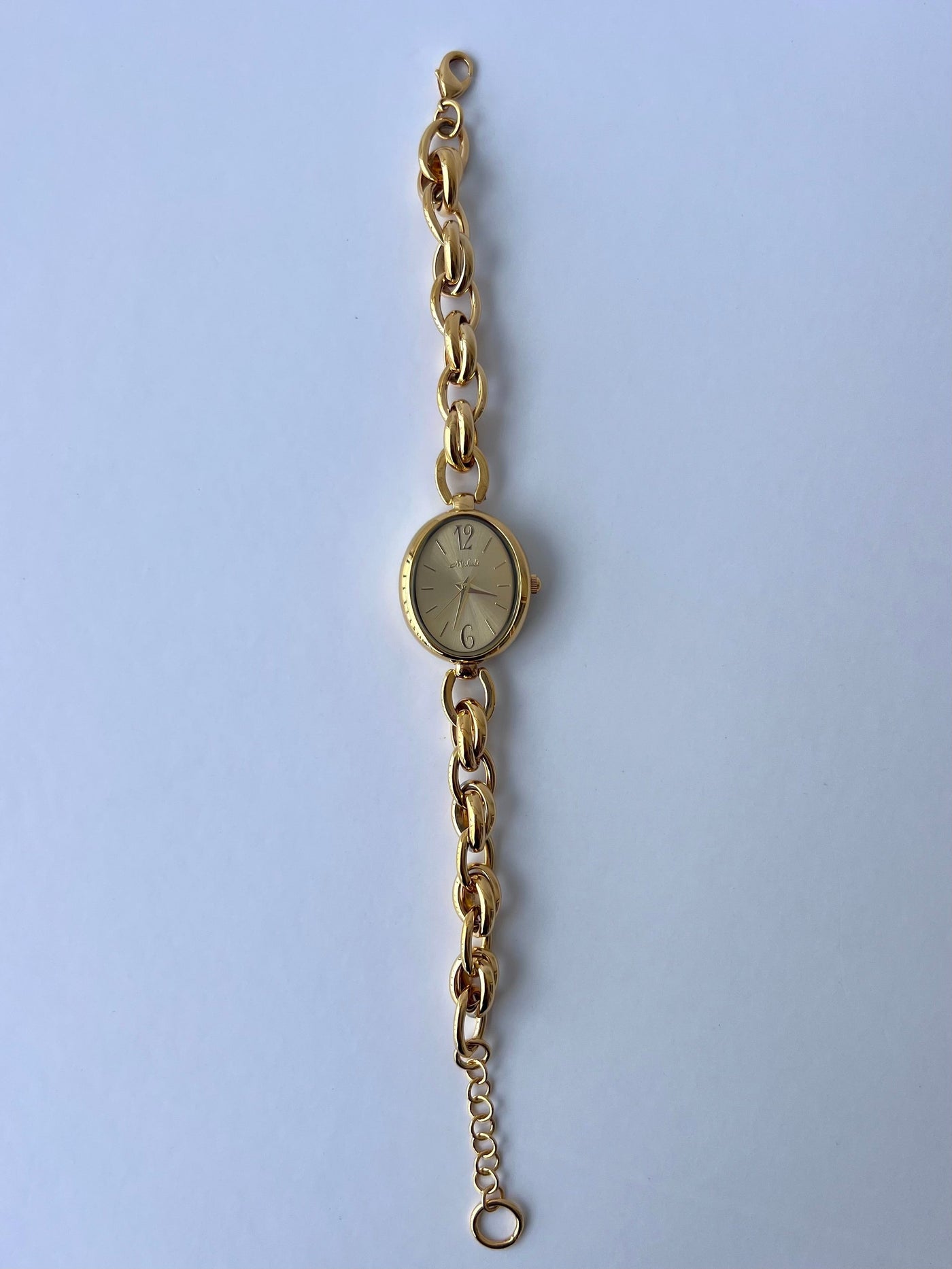 Ovale Vintage Damen Armbanduhr