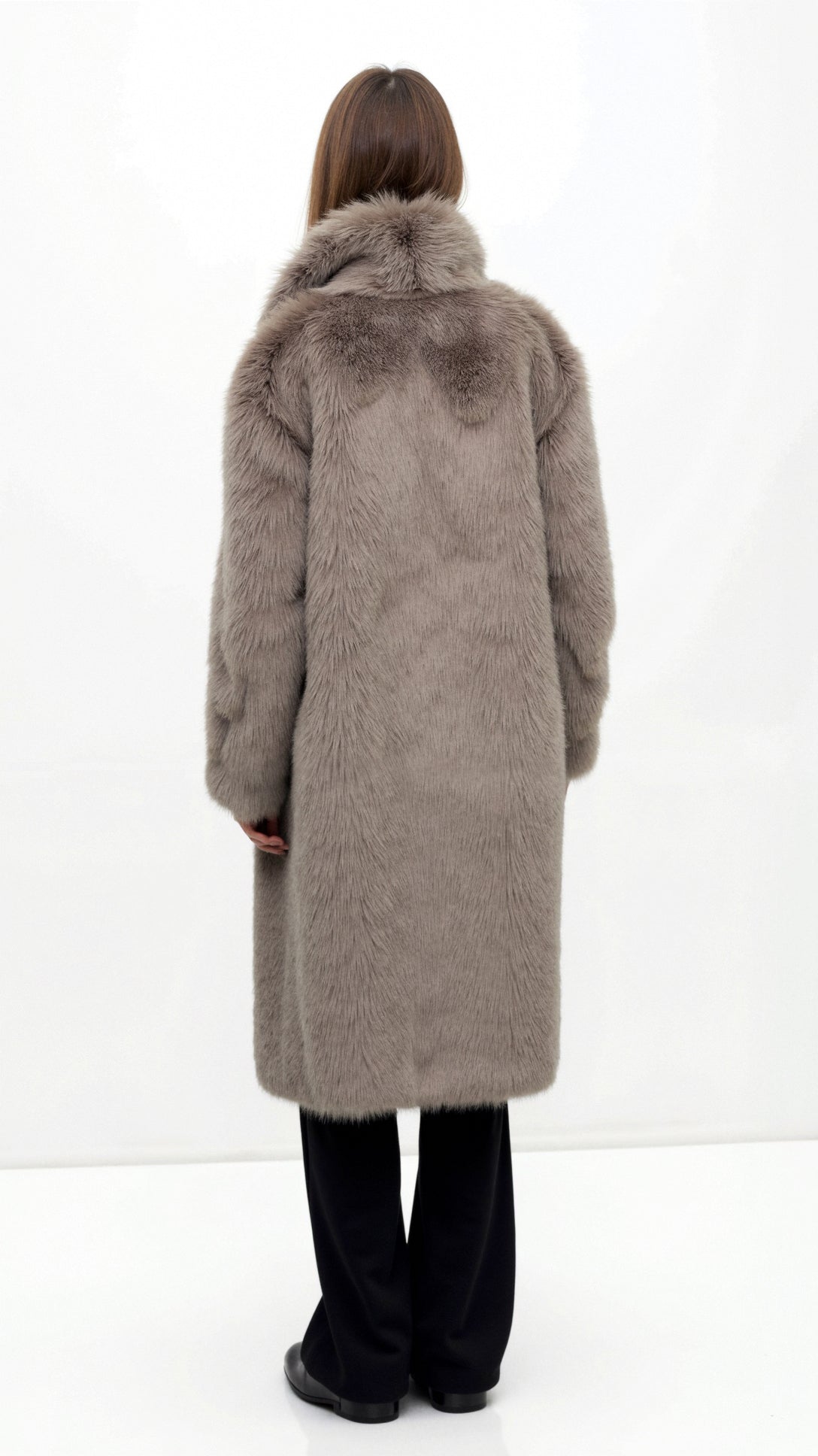 Lange Jacke aus Kunstpelz „Narcissa“