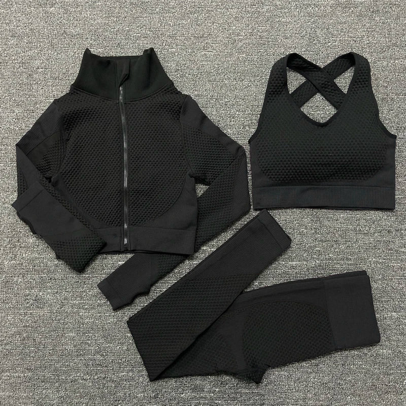 Lara | Kompaktes 3-in-1 Sport-Outfit
