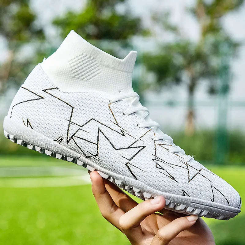 Luca | Hohe Spitze Fußballschuhe