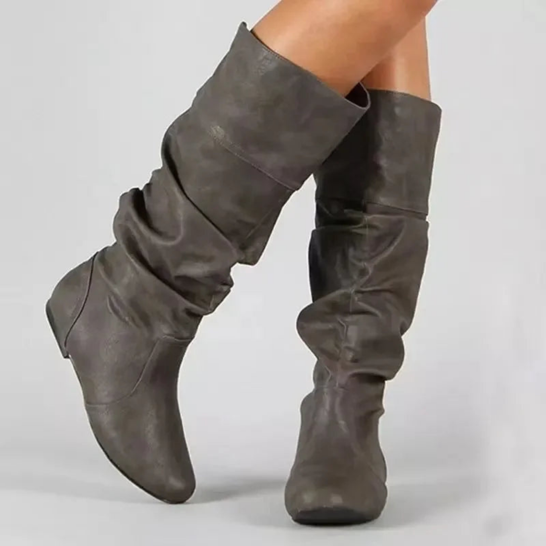 Hohe Winterstiefel mit elegantem Design
