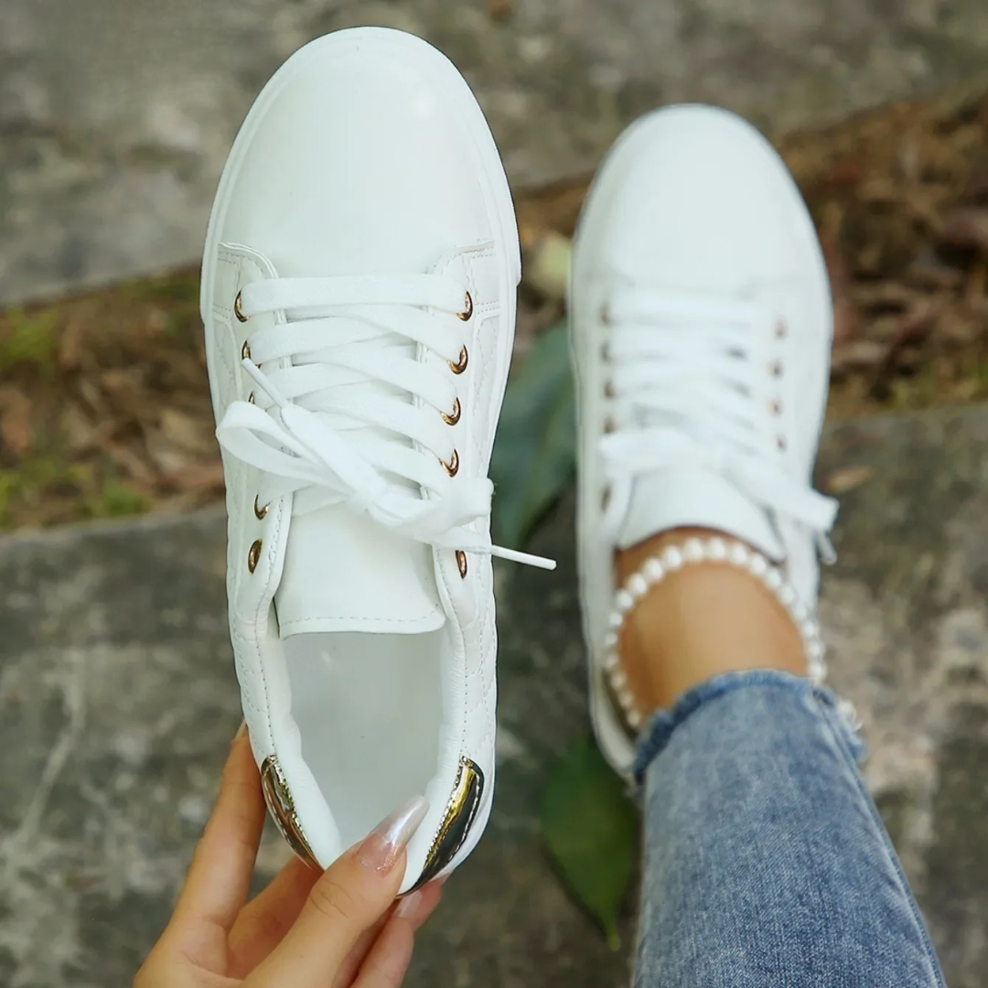 Bella™ – Gepolsterte weiße Sportschuhe