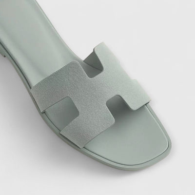 NOVA | ZEITLOSE SANDALEN