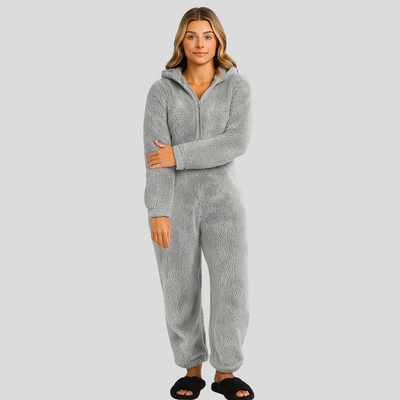 Mirella | Flauschiger Kapuzen-Schlafanzug mit Reißverschluss