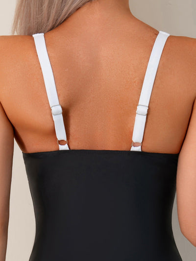 Hilda™ – Schwarzer, eng anliegender Einteiler-Badeanzug