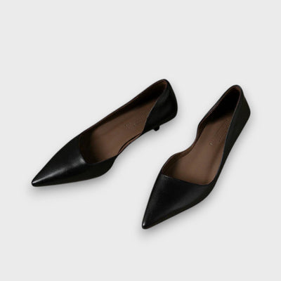 Veyra – Lederschuhe mit Kitten-Heel
