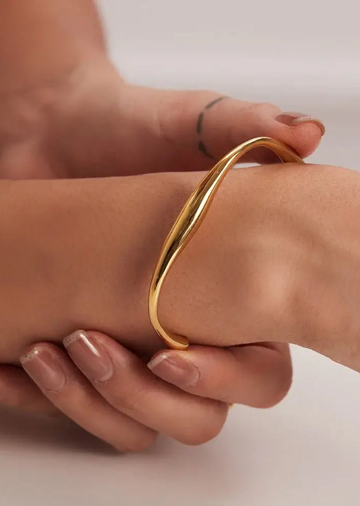 Lena | Golden Manschettenarmband
