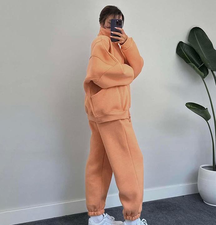 Daniela | Set aus Reißverschlussjacke und Kordelzughose für Damen