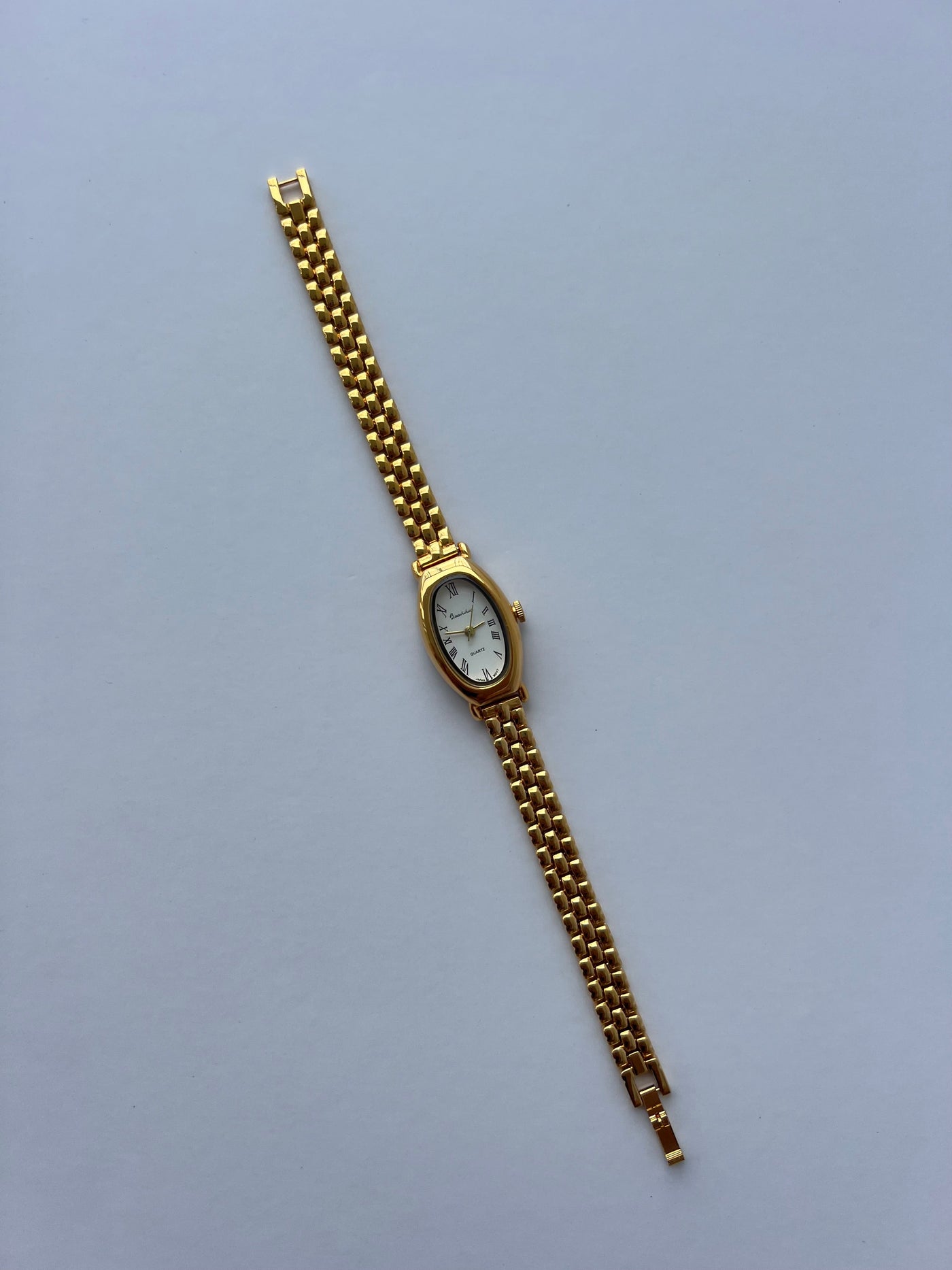 Ovale Goldene Vintage Damen Armbanduhr