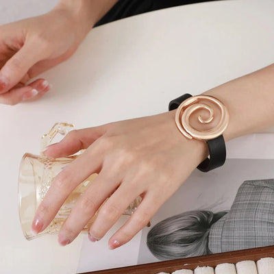 Vintage Retro Damen Armreif mit Magnetverschluss Gold