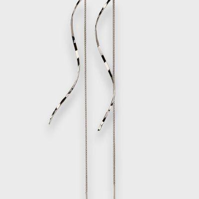 Elwira – Lange Ohrringe mit Wellenform