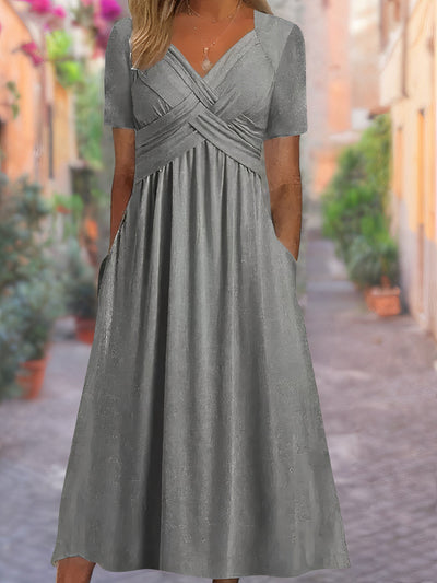 Juni | Klassisches und stilvolles Sommerkleid