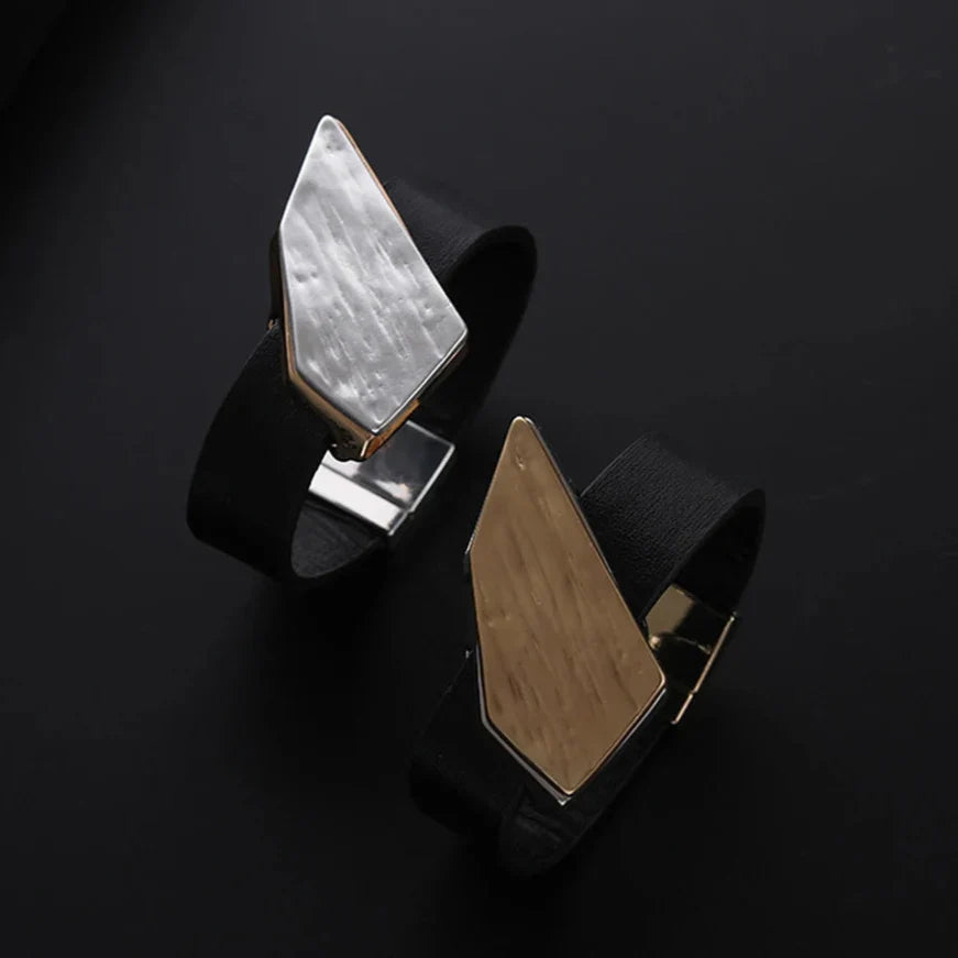 Geometrisches Damen Armreif Vintage Punk Style mit Magnetverschluss