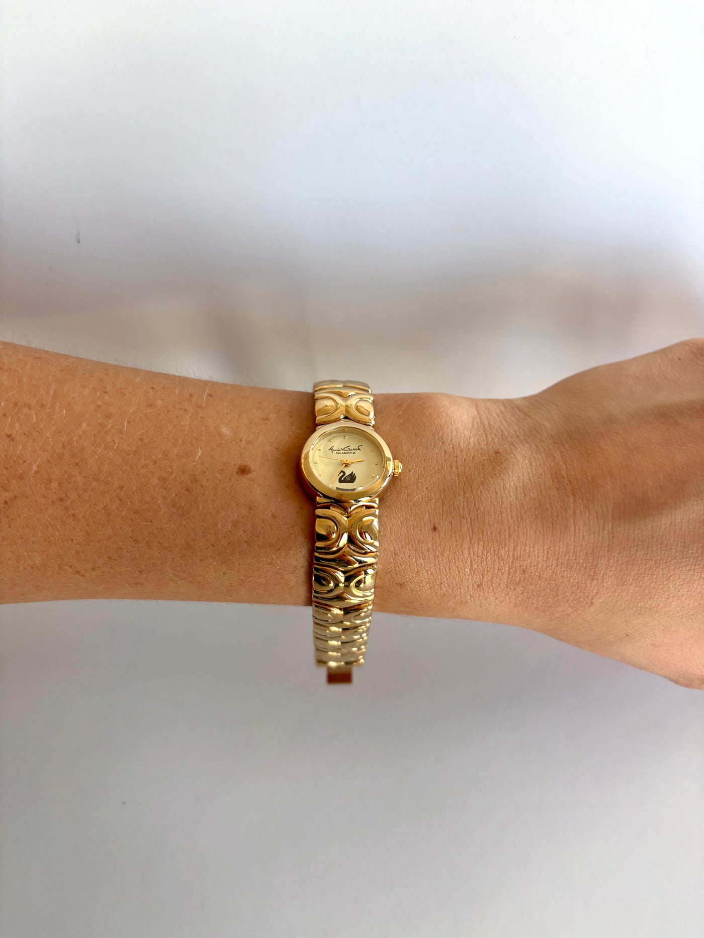 Vintage Gold Schwan Damen Armbanduhr