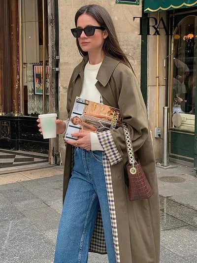 Farah | Langer Trenchcoat Mit Karofutter