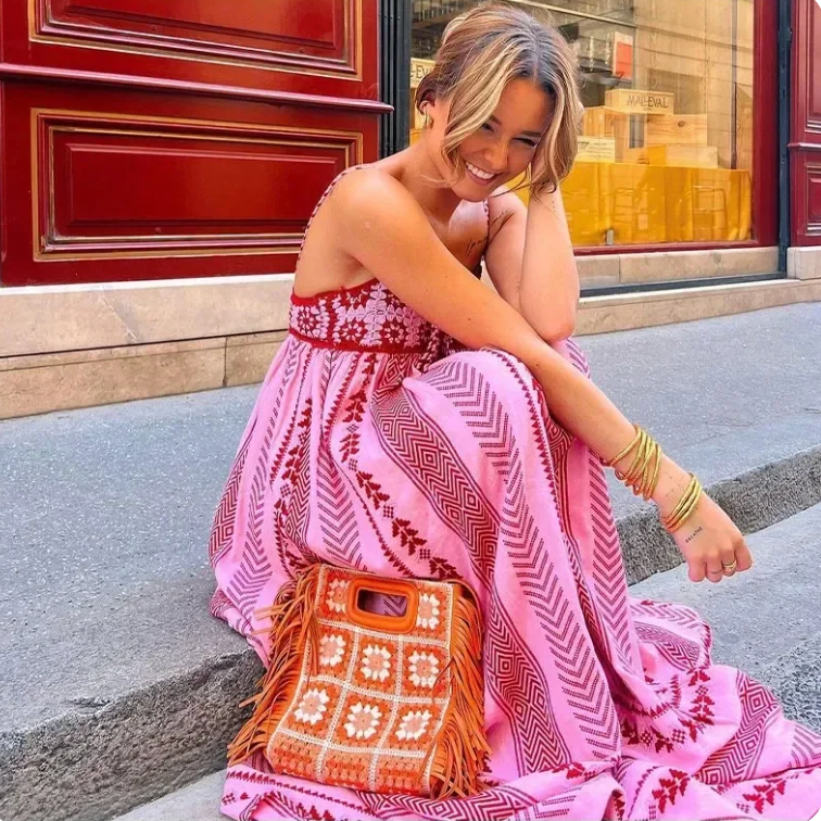 Boho Maxikleid mit Stickerei & Spaghettiträgern – Sommer Chic