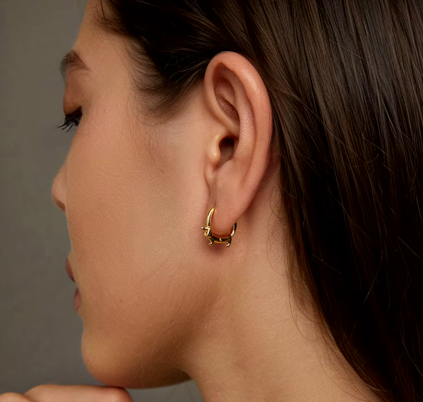 LUNIA – Elegante Dackel-Creolen aus hochwertigem Sterlingsilber