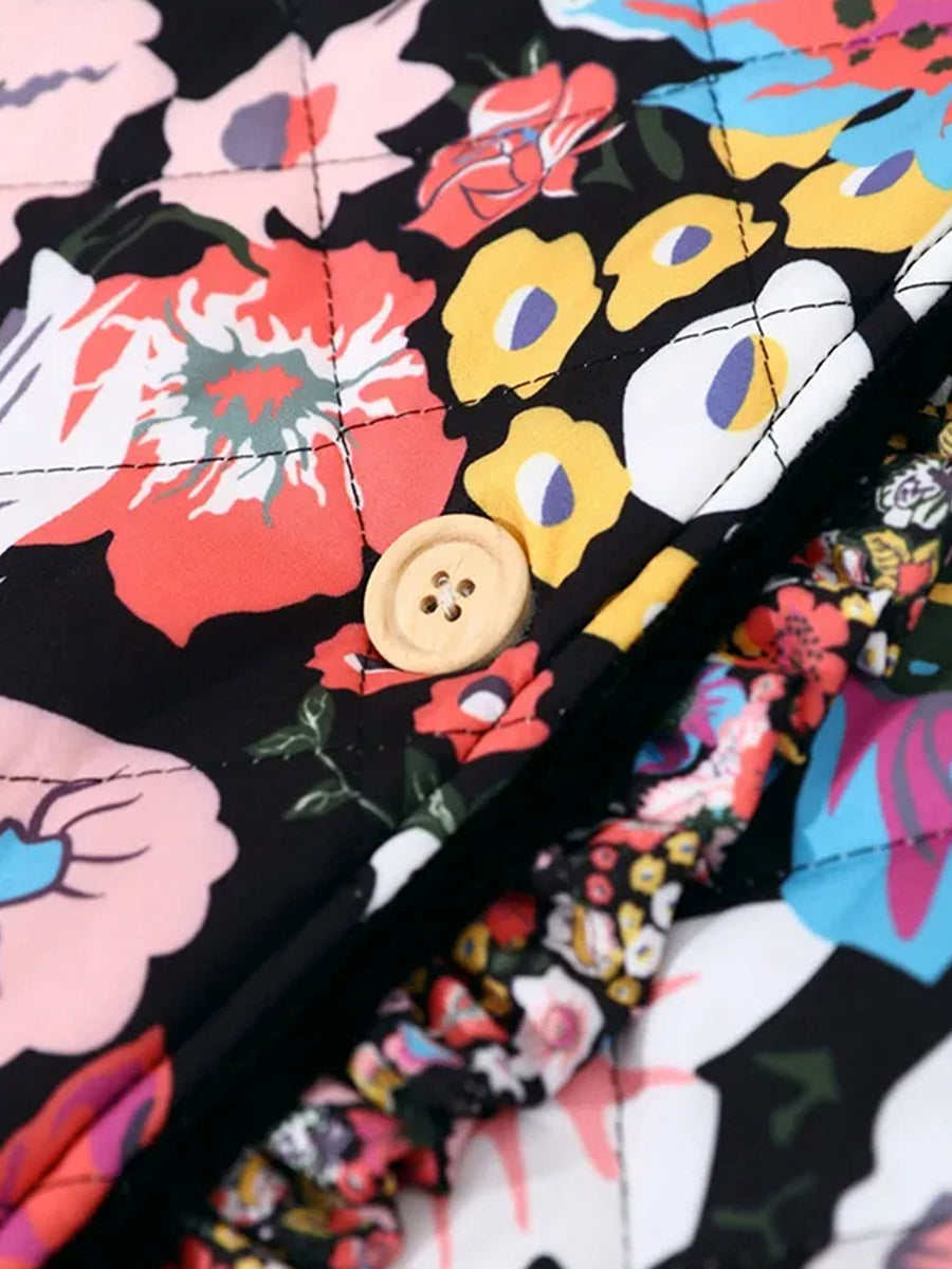 ColorCascade - Stylischer Mantel für den kommenden Frühling