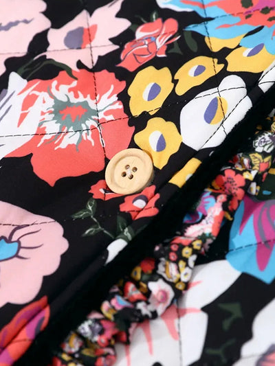 ColorCascade - Stylischer Mantel für den kommenden Frühling