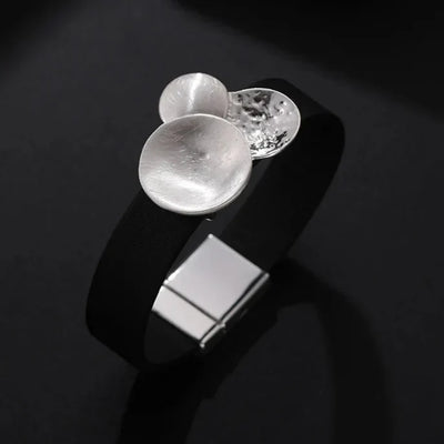 Modisches Damen Lederarmband Retro Magnetverschluss