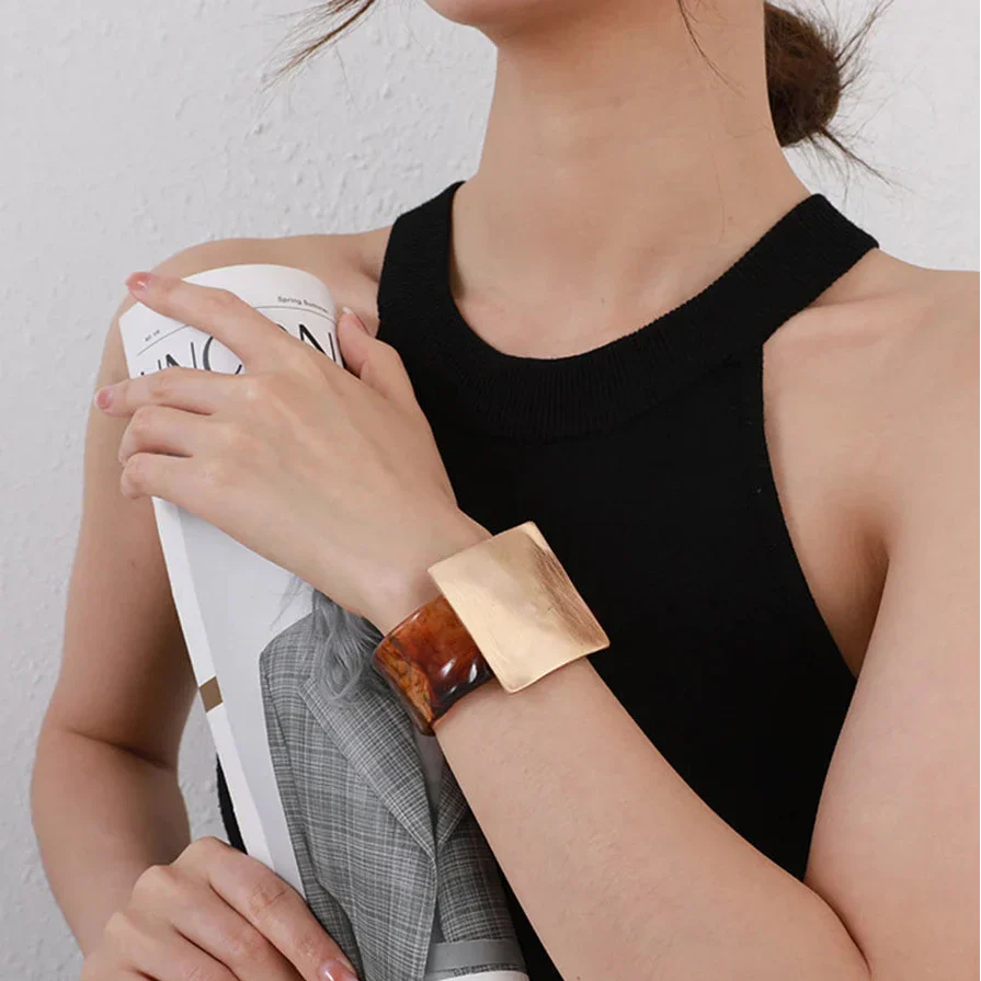 Geometrischer Damen Armreif Chunky Design Harz Gold Silber