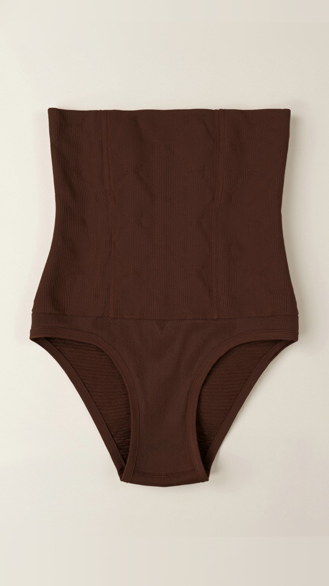 Nahtloser Tanga mit hoher Taille