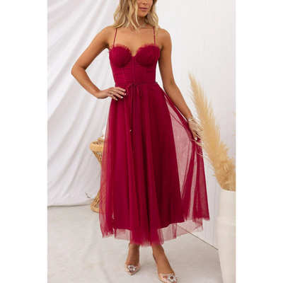 Avenel -  Das elegante Sommerkleid für feminine Leichtigkeit