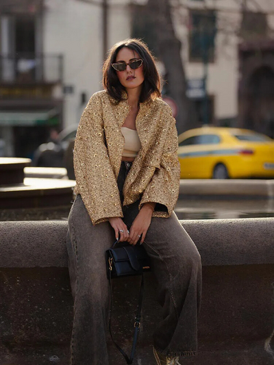 Ananya - Pailletten-Bomberjacke in Gold