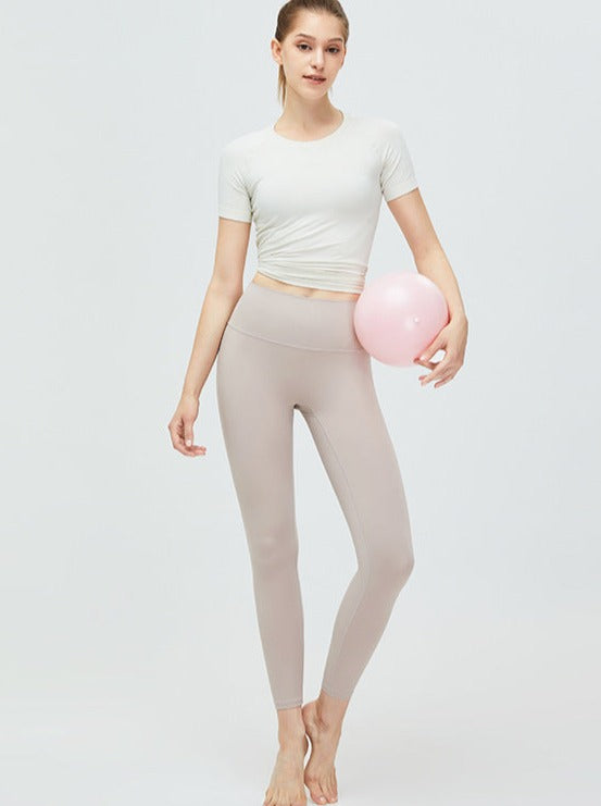 Filaro | Flexibles Crop Top für Damen Slim Fit Weiß