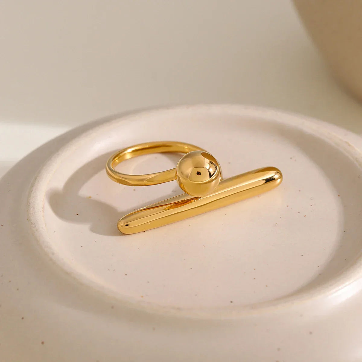 Minimalistischer 18K Damen Ring aus Edelstahl