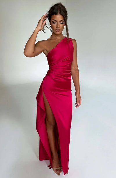Aimee | Elegantes One Shoulder Satin Split Kleid