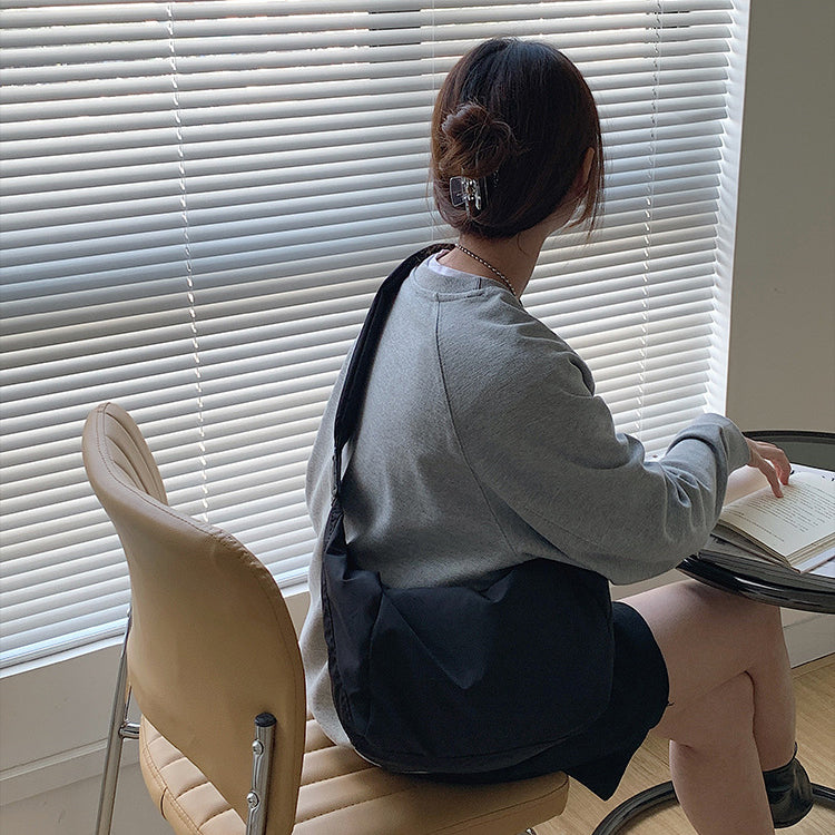 Damen Puffer Schultertasche – Leicht, Wasserabweisend & Geräumig