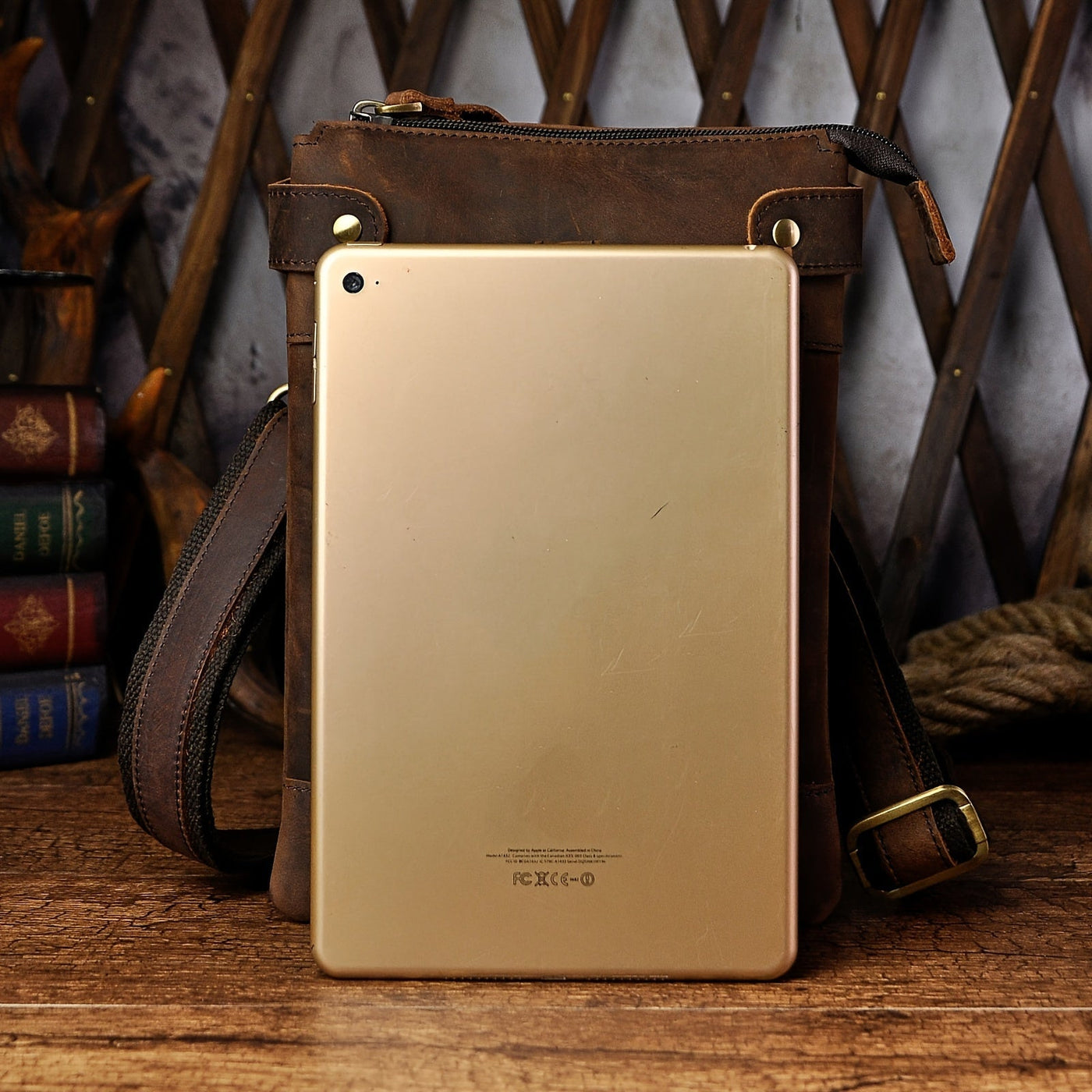 Sawyer | Stylische Vintage-Leder-Gürteltasche für Männer