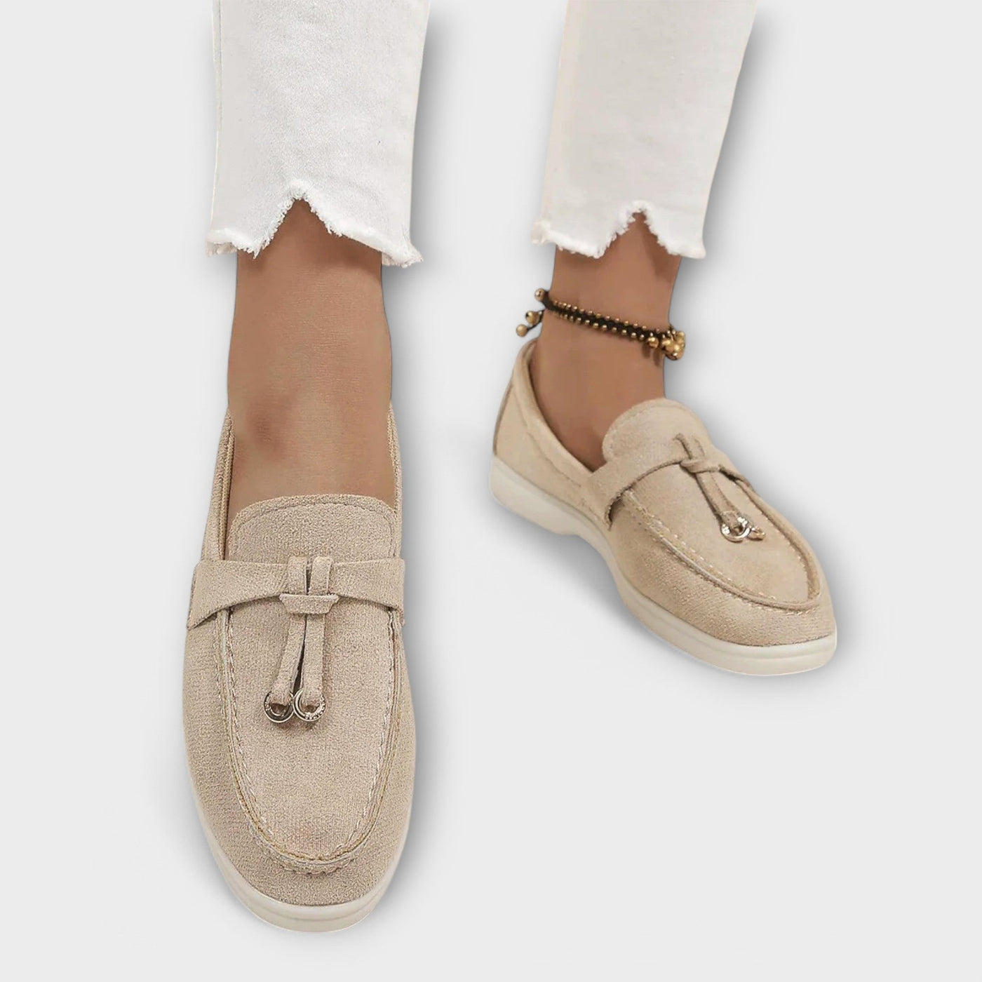 Sarima – Elegante Slipper mit Schnürdetail