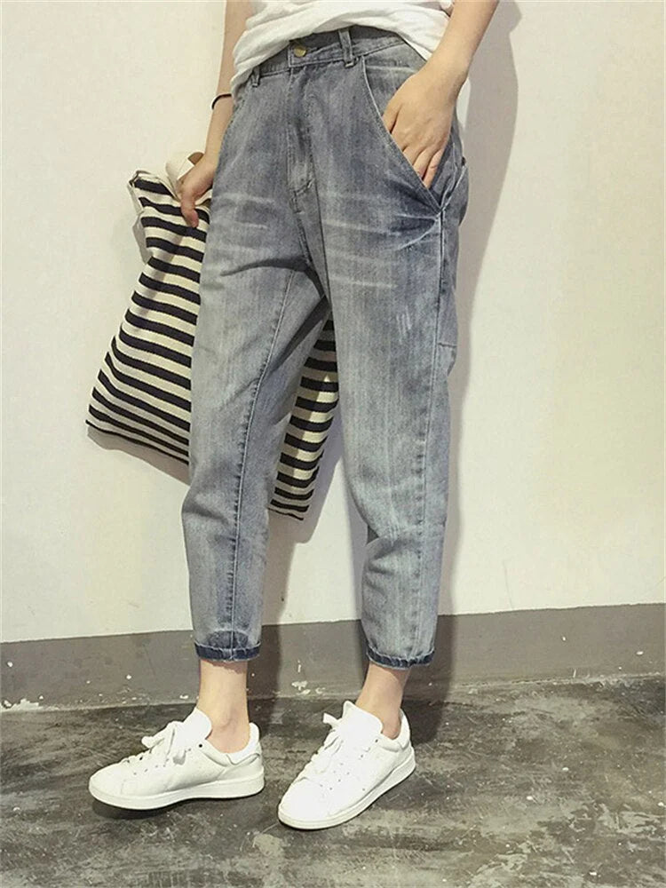 Damen Graue Verkürzte Jeans Mit Verwaschenem Look