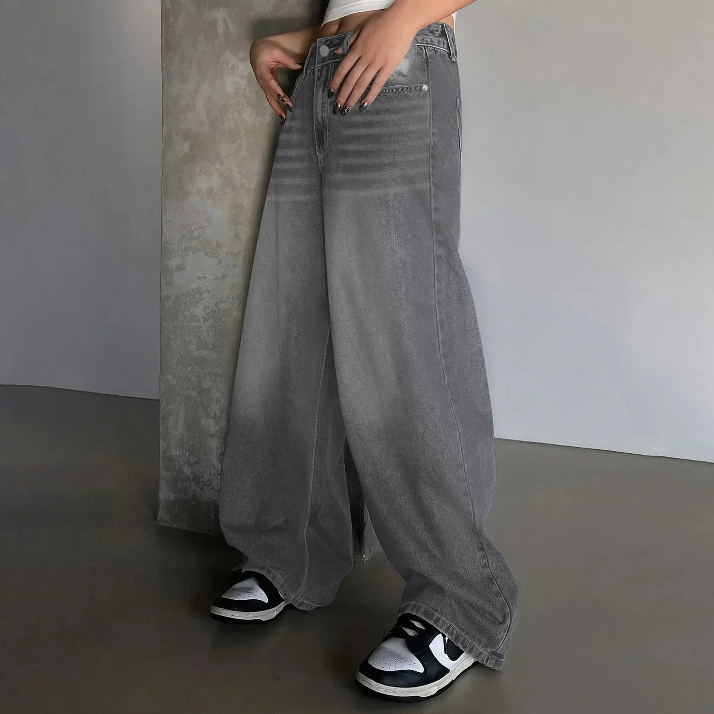 Damen Baggy Jeans mit weitem Bein lässig geschnitten