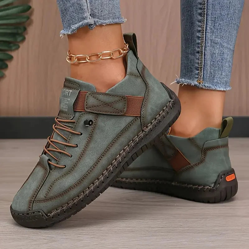 Damen Sneakers mit Schnürung und verstärkter Sohle