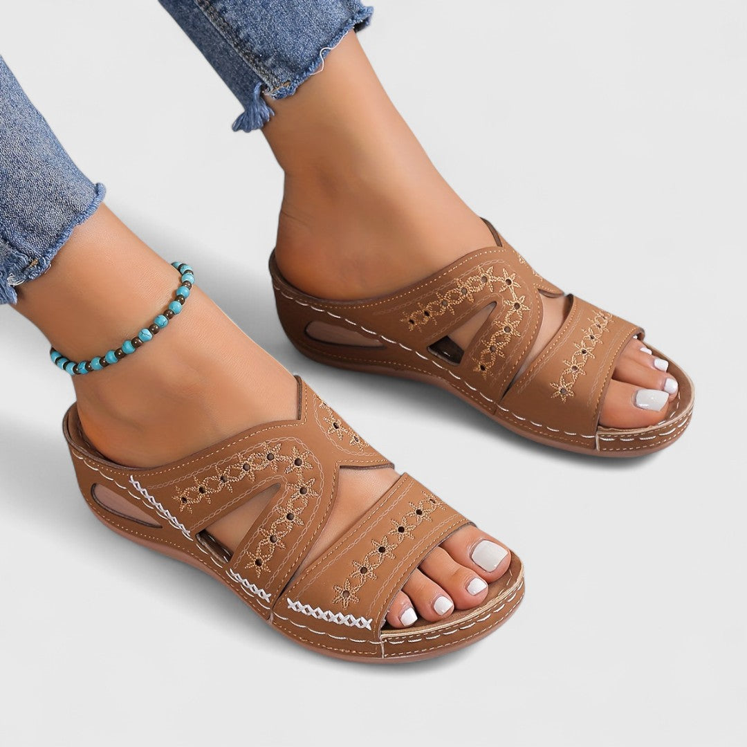 Diana | Orthopädische Sandale