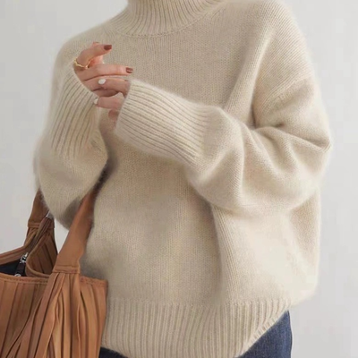 Veloura Rollkragenpullover